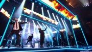 TT au Royal Variety Performance at Londres 09-12-2010 - Page 2 Eb3ca0111895997
