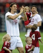 AC Milan - Campione d'Italia 2010-2011 095c6f132450899