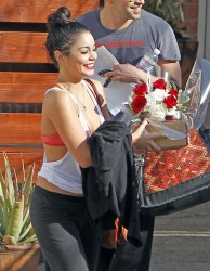 Vanessa Hudgens ヴァネッサ・ハジェンズ