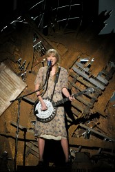 Taylor Swift テイラー・スウィフト