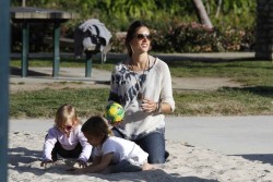 Alessandra Ambrosio アレッサンドラ・アンブロジオ