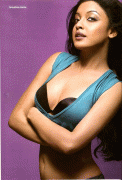 Hot Indian ActressTanushree Dutta in Maxim