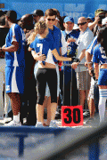 27d08567261955.gif