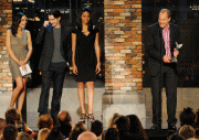 3f791570799093.gif