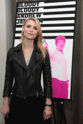 38ce4175449181.gif